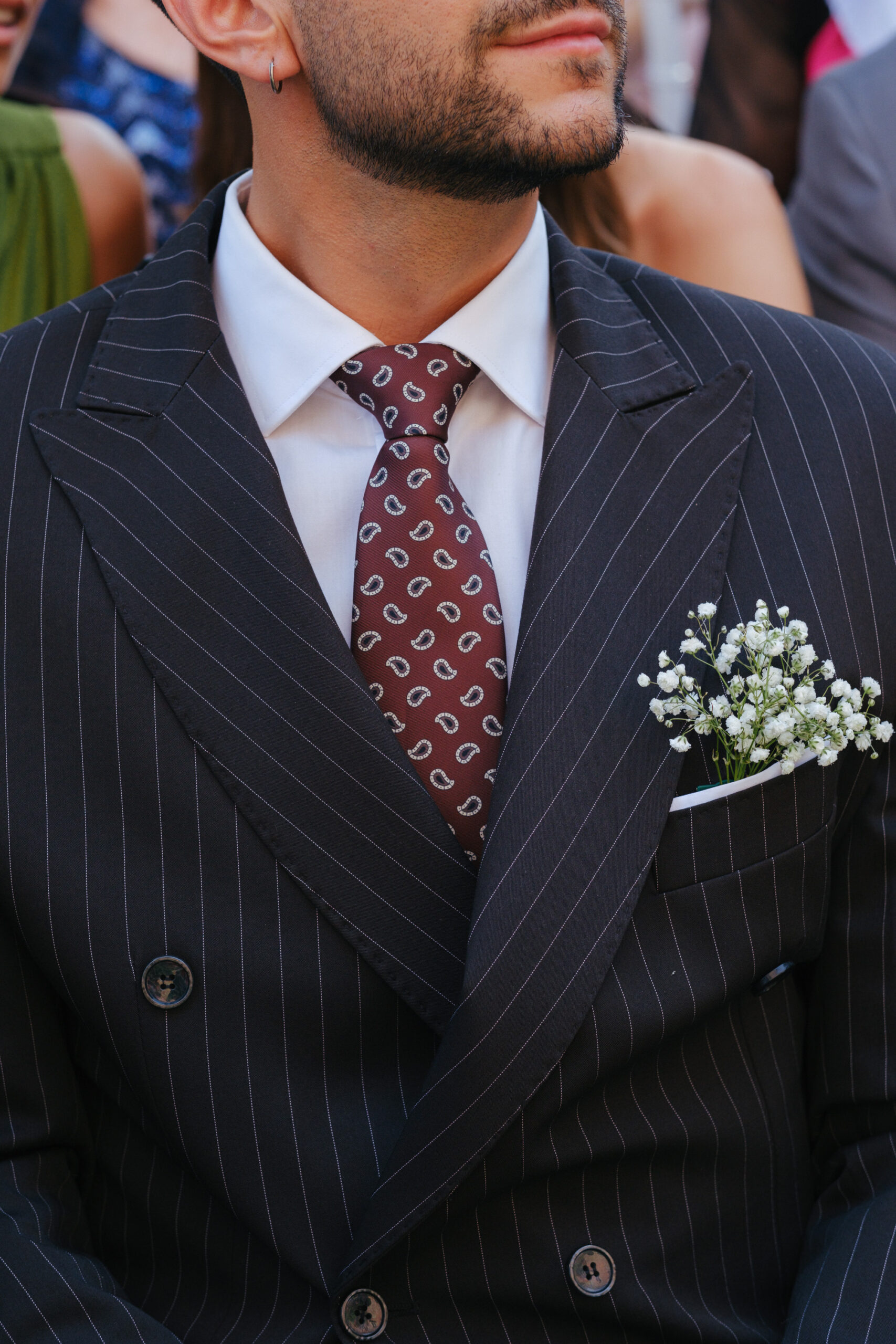groom details dress